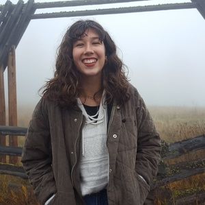 Meet your Posher, Amy